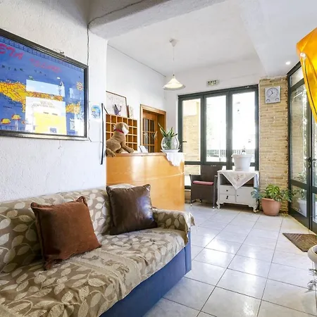 Argo Aparthotel