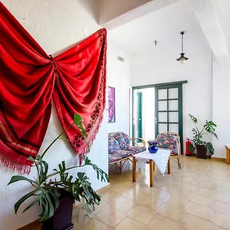 Argo Aparthotel